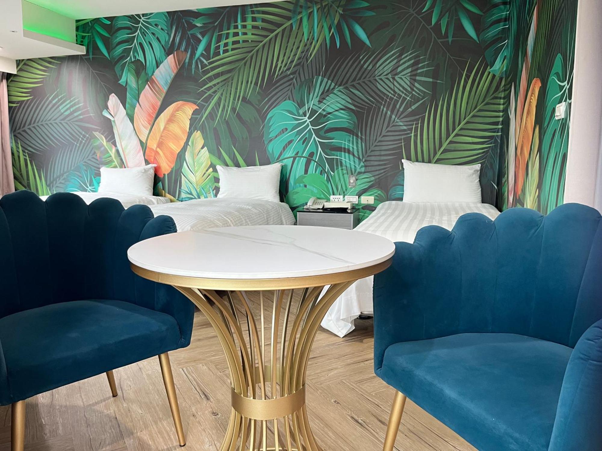 E Lim Hotel Csungli Kültér fotó